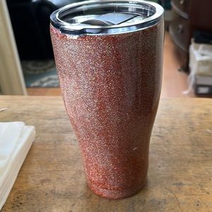 30 oz. Customizable. Tumbler